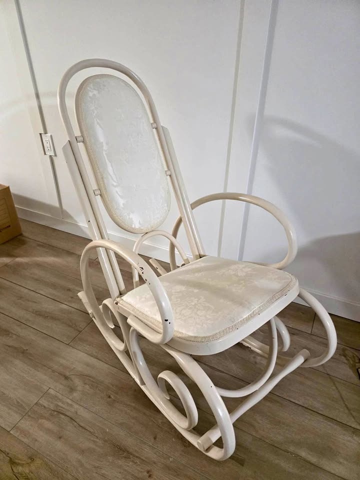 Vintage Rocking Chair