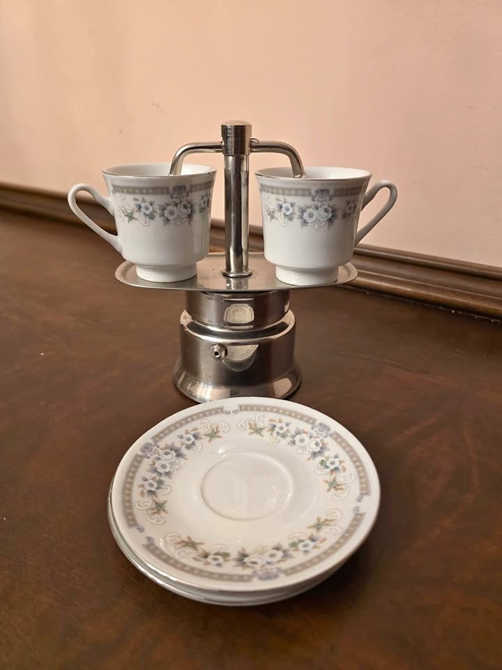 Vintage Stovetop Espresso Maker w/ 2 Cups & Saucers