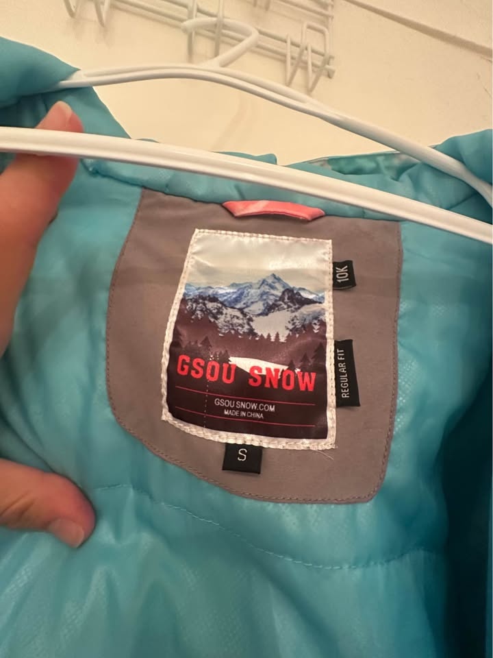 Women’s GSOU Snow Jacket Size S - photo 2
