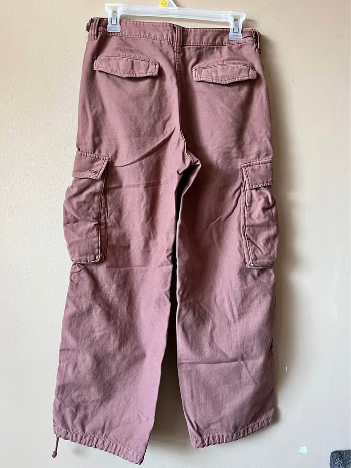 Tna Cargo Pants Size 6