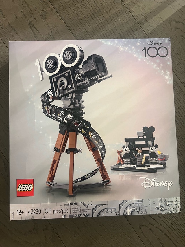 NEW IN BOX LEGO DISNEY 100 CAMERA UNOPENED