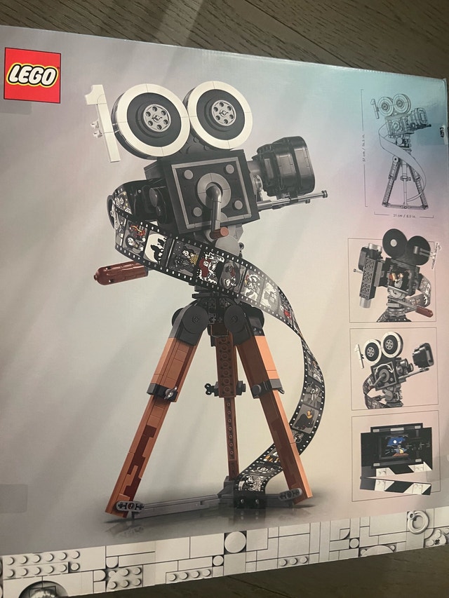 NEW IN BOX LEGO DISNEY 100 CAMERA UNOPENED - photo 2