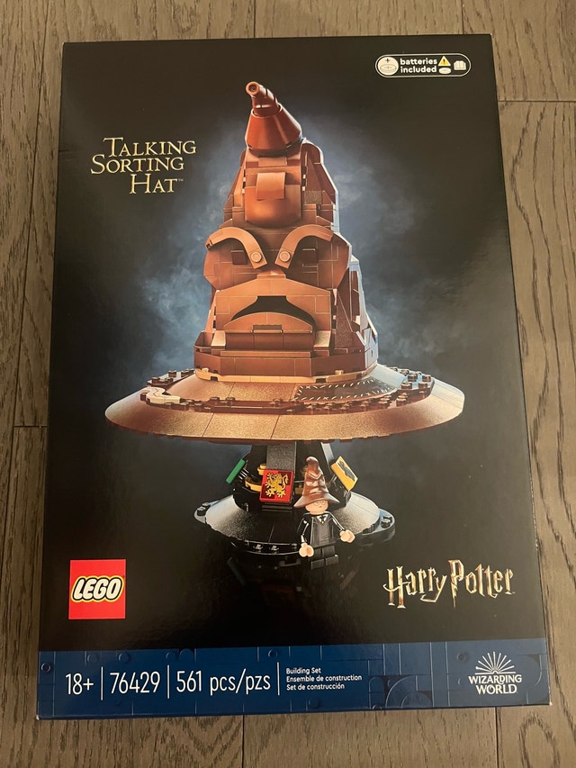 NEW IN BOX HARRY POTTER SORTING HAT UNOPENED
