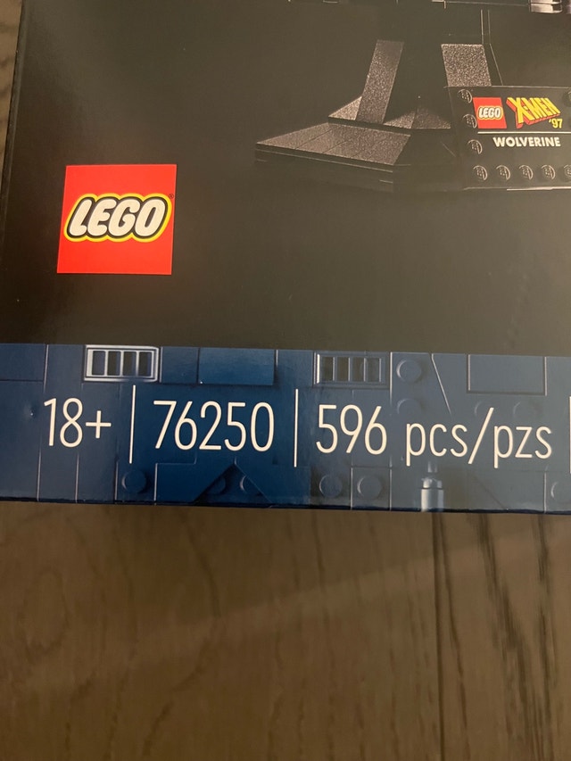 NEW IN BOX LEGO WOLVERINE CLAW UNOPENED - photo 3