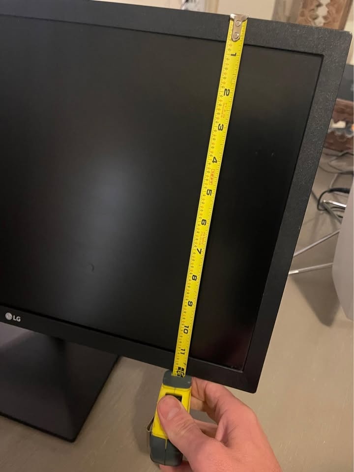 LG MN430M LCD Monitor 22 Inch - photo 2