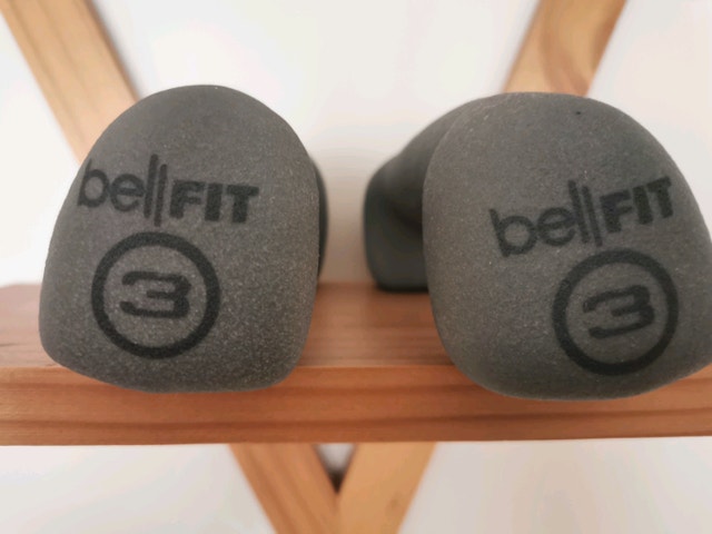 Set of 2 dumbbell 3LB anti-slippery hand weights - photo 2