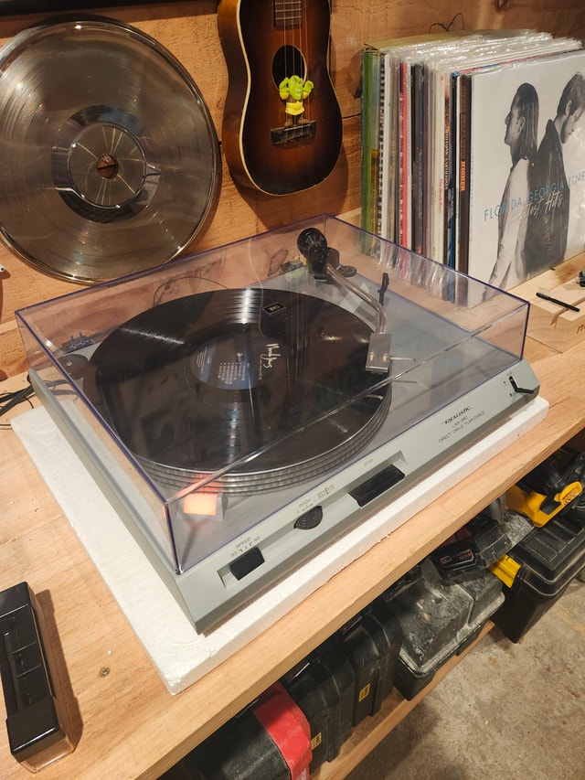 Realistic Turntable LAB-390 Direct Drive Auto Return