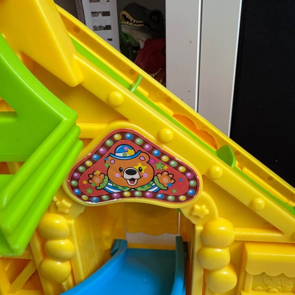Fisher-Price Little People Wheelies Roller Coaster w/ car - photo 4