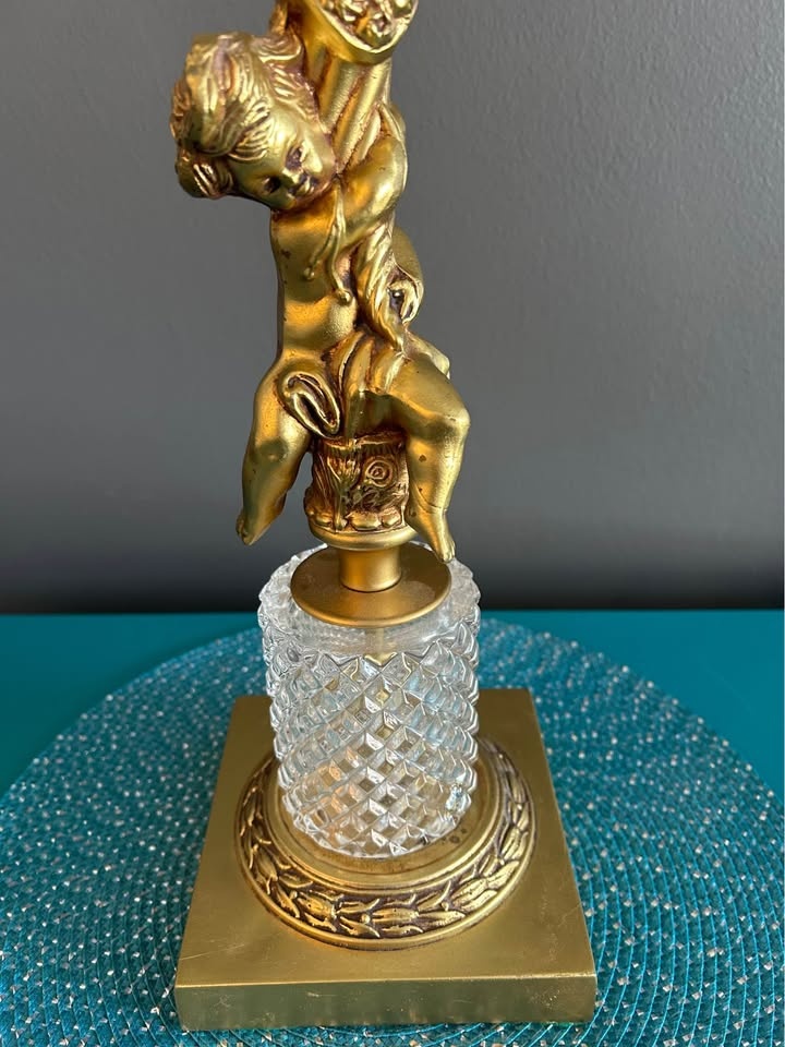 Elegant Gold Cherub Crystal Table Lamp with Drum Shade - photo 4