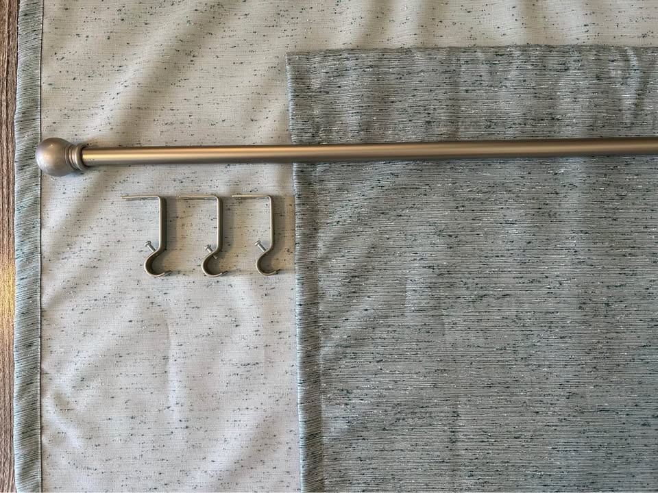 2 Light Teal Rod Pocket Curtain Panels w/ Rod & Brackets - photo 2