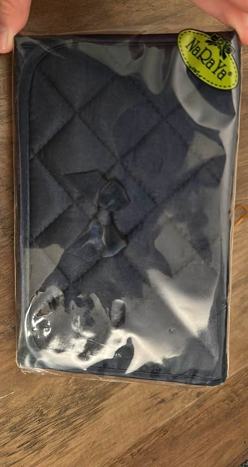 Make up pouch with mirror