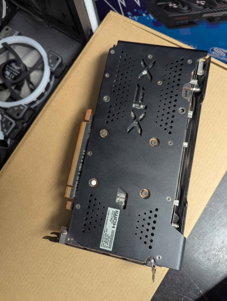 AMD RX 6600 XT XFX GPU🥕