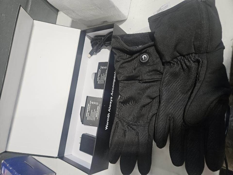 Heated Glove Liners for Men & Women - photo 3