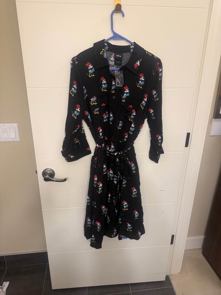 Torrid Disney Minnie Mouse Challis Shirt Dress Size 1 (14-16) - photo 3