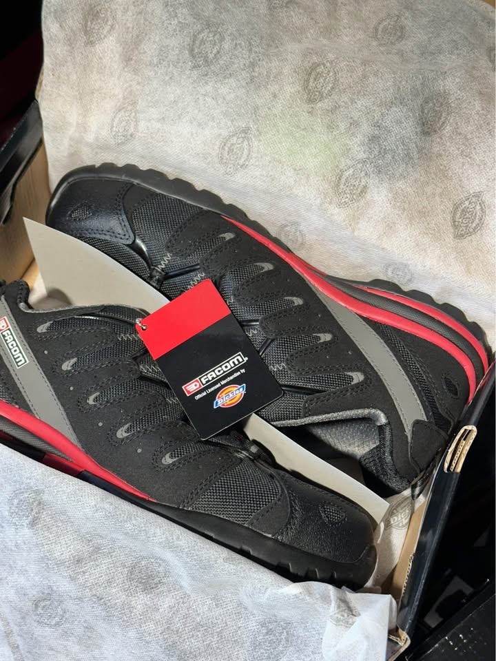 New Safety Shoes Size 10 - photo 5