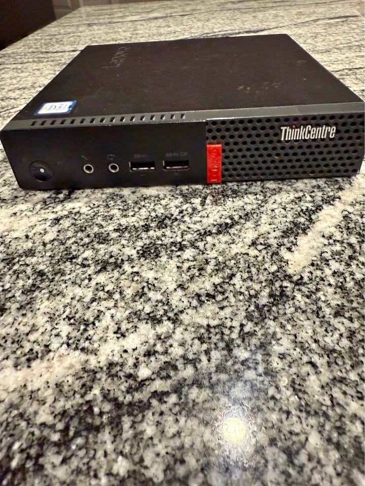 Lenovo ThinkCentre M710q Tiny - i5, 16GB RAM, 240GB SSD