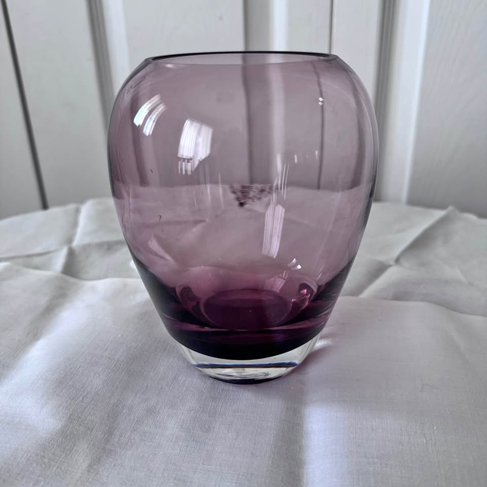 Vintage Amethyst Art Glass Vase