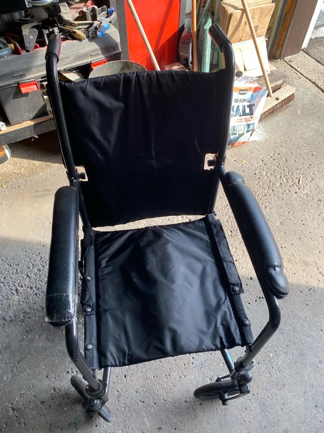 Transporter Wheelchair $15