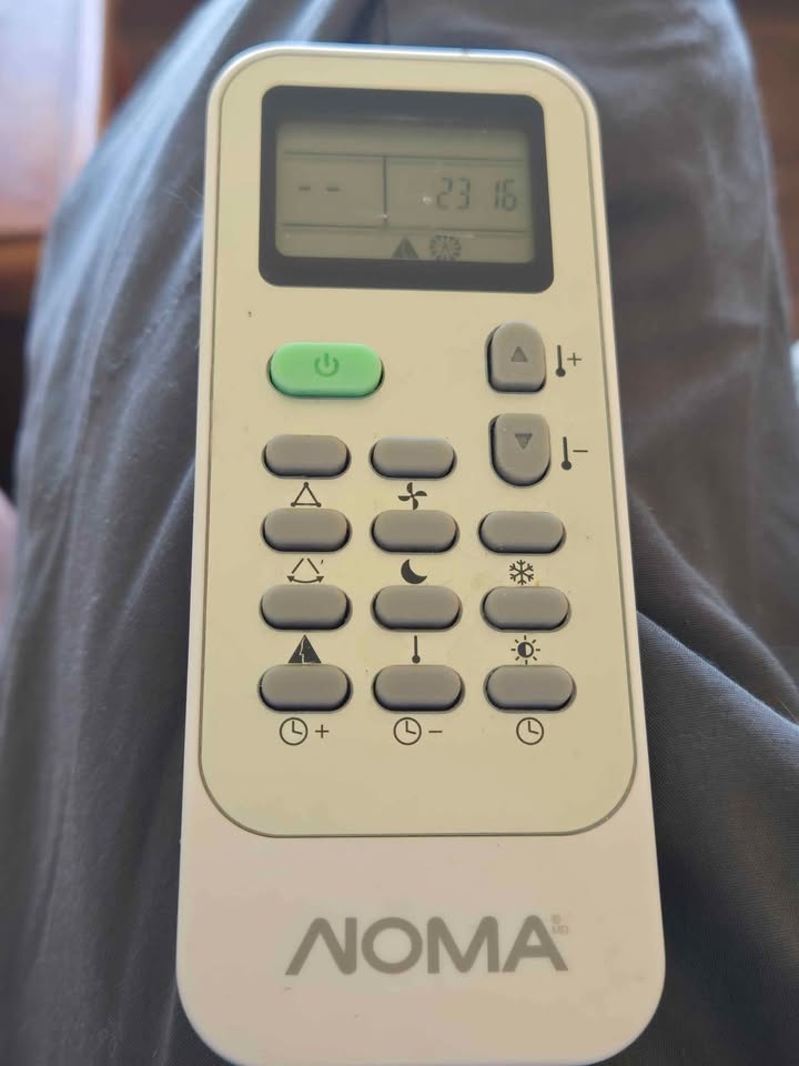 12000 BTU Noma Portable Air Conditioner - photo 3