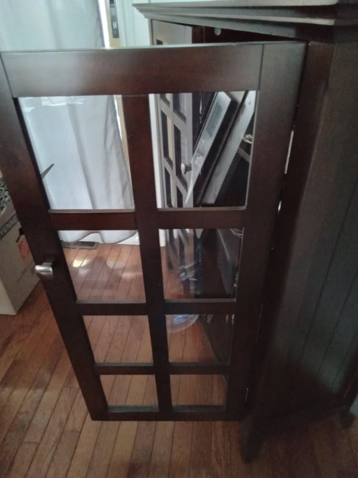 Cabinet - photo 2