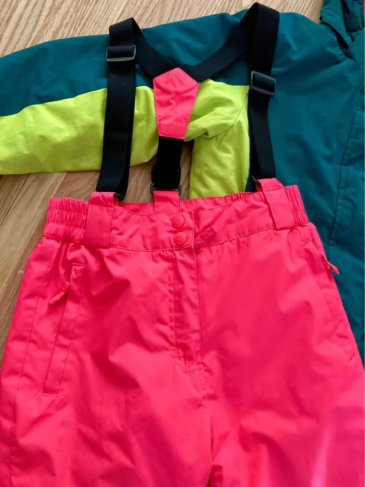 Kids Mountain Warehouse Winter Jacket & Snow Pants - size 11/12 image indicator(7)