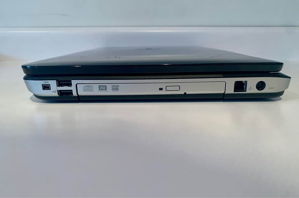 Excellent Dell Laptop with Charger + Win11 Pro - photo 4