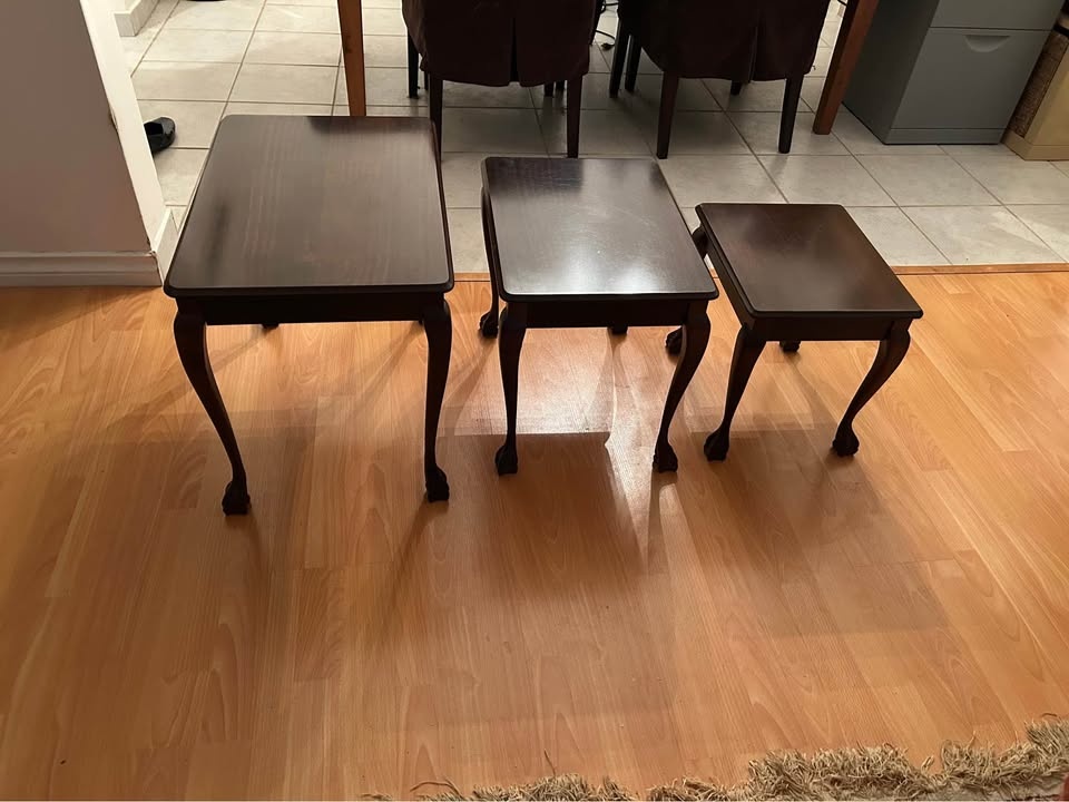 Solid Wood Set of 3-Stackable Side Tables! (Cash only) - photo 2