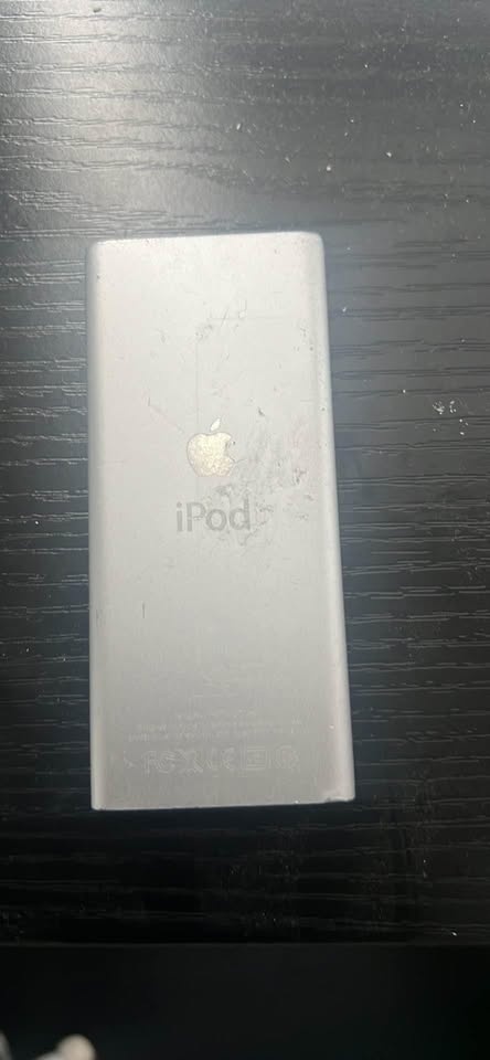 iPod nano - photo 2