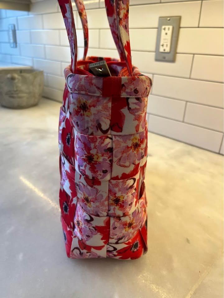 Rare Harvey’s Seatbelt Purse Limited Edition Artist Series - photo 5