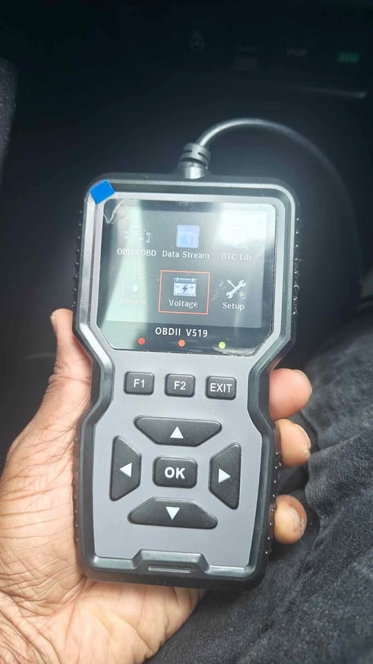 Brand New OBD2 Scanner (V519) – Car Diagnostic Tool - photo 3