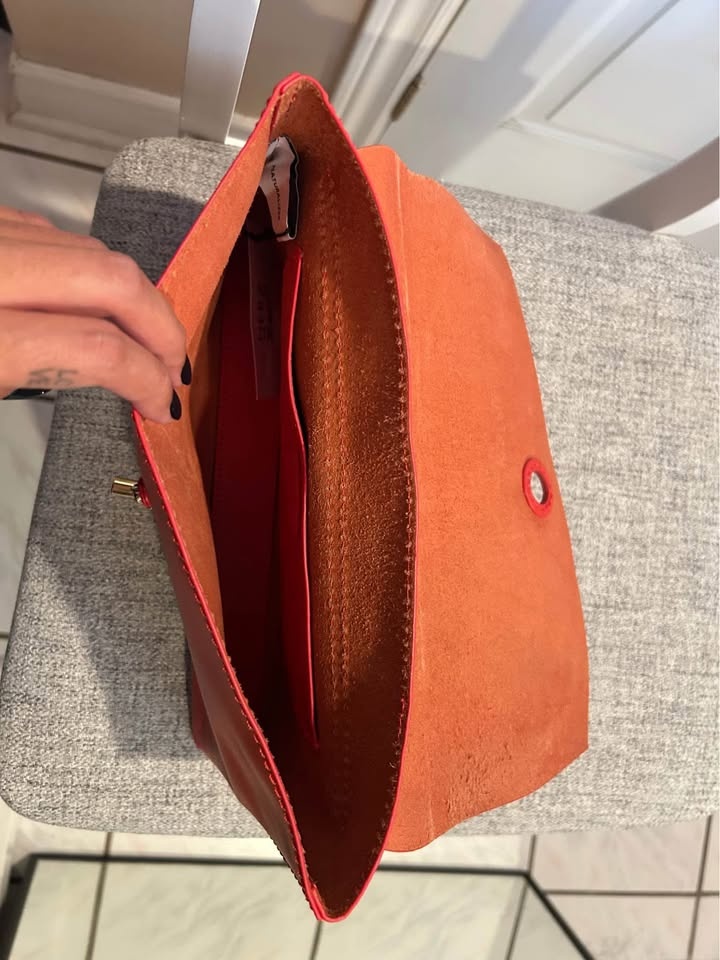 Naturalize Red Clutch - photo 3