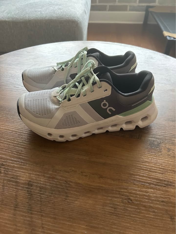 Men’s Running Shoes - Cloudrunner 2 - photo 2