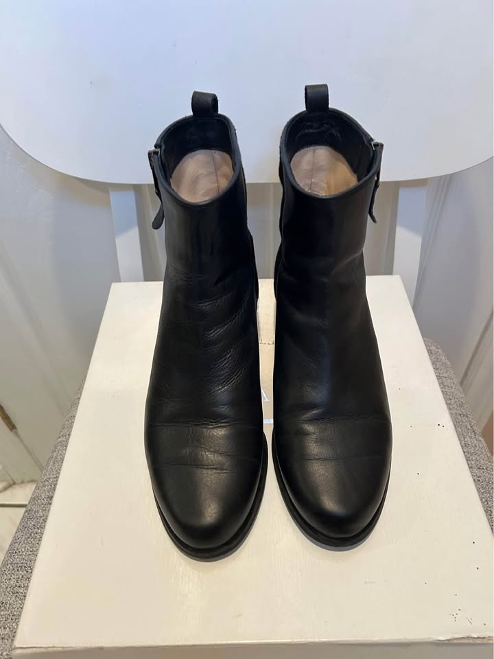 Ron White: Grace Ankle Riding Bootie - photo 2