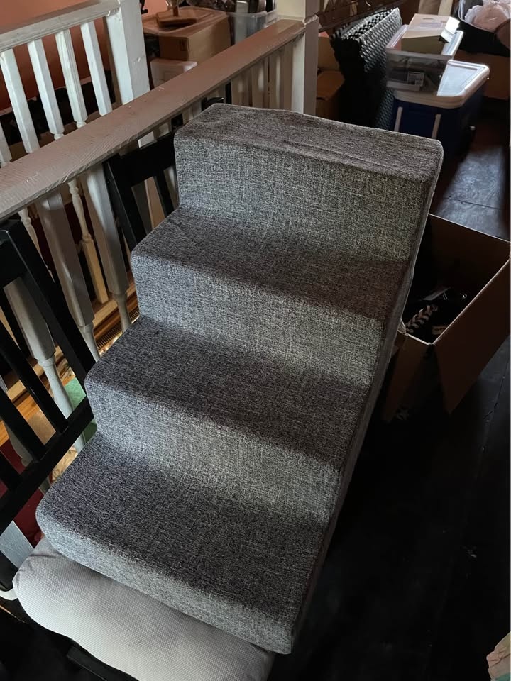 4 step doggie stairs - photo 2