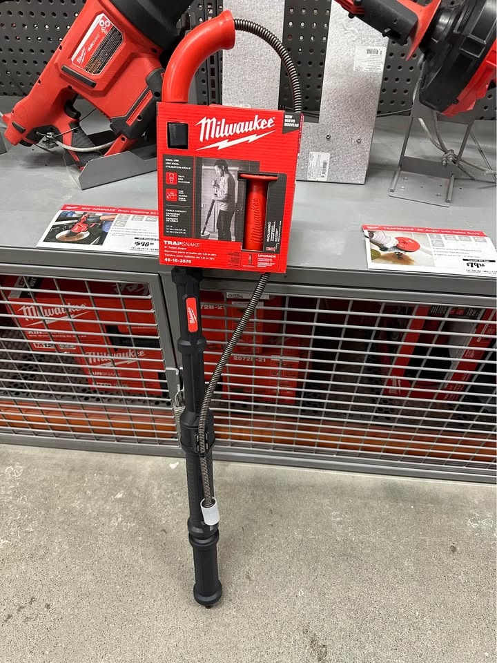 Milwaukee TrapSnake Drain Cleaner 6' Auger - photo 4