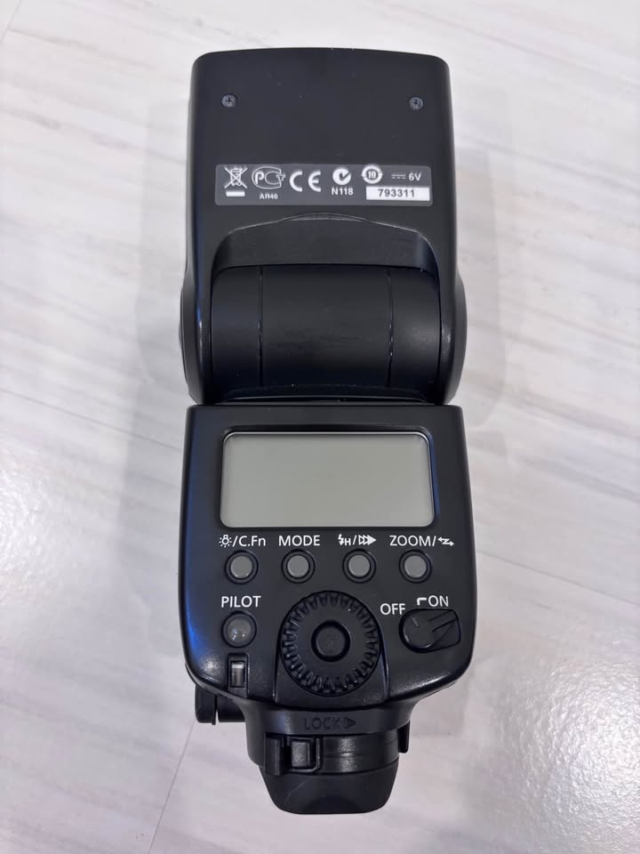 Canon 580 EX II Speedlight - photo 4