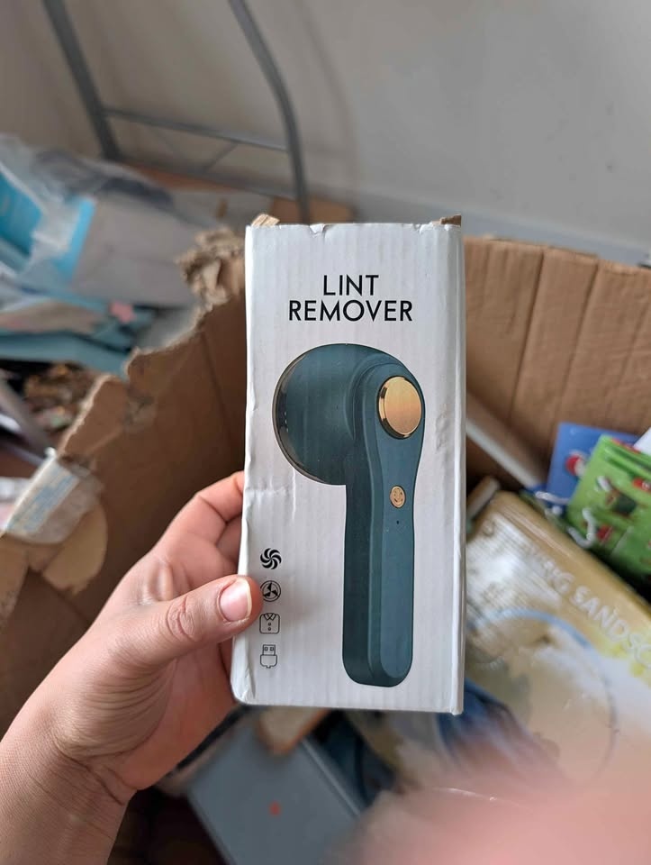 Lint Remover Rechargeable - Move Out Sale