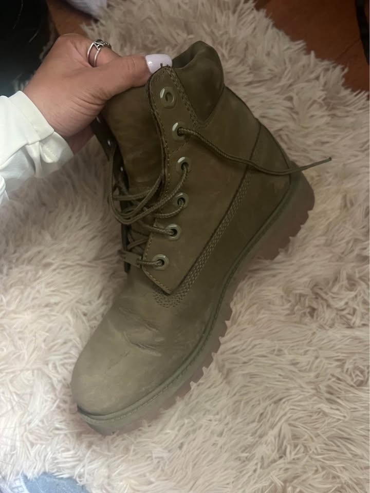 Olive Green Timberland Boots - photo 3