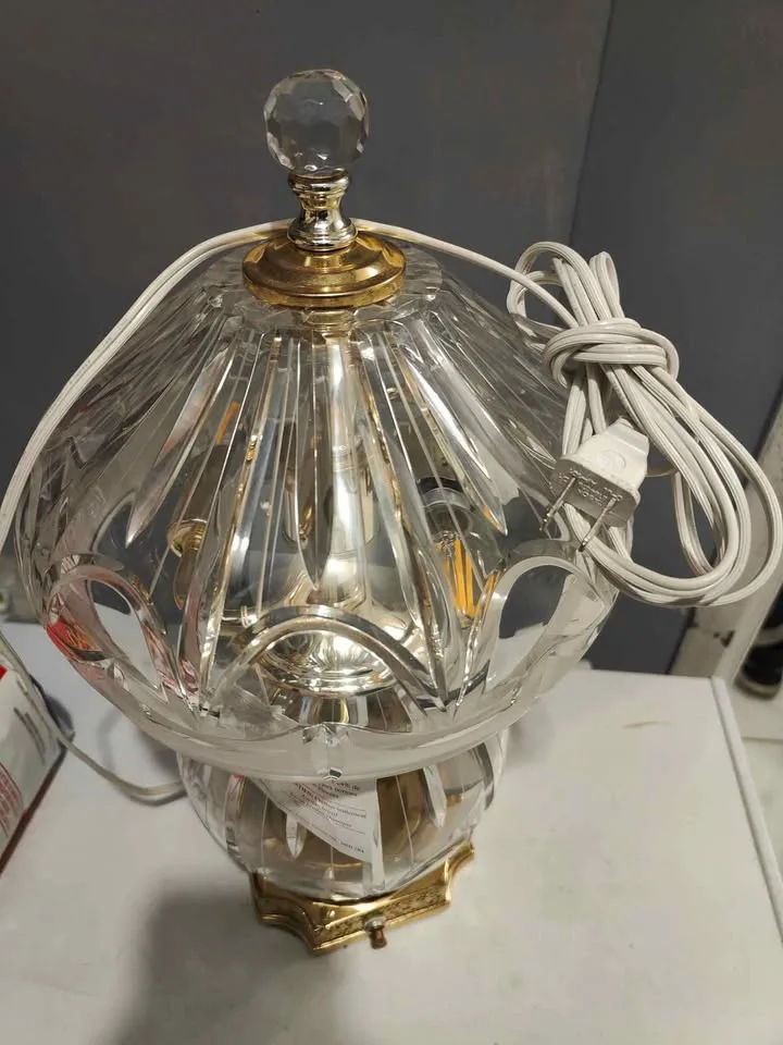 Table Lamp from latre lite image indicator(4)