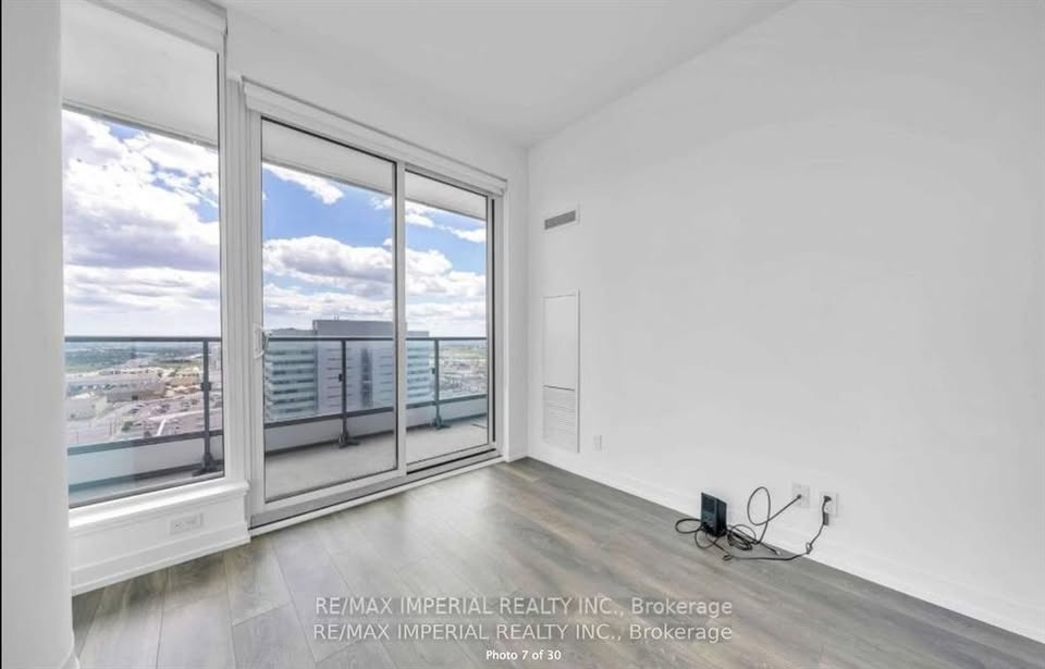 2 Bed 2 Bath Apartment - photo 3