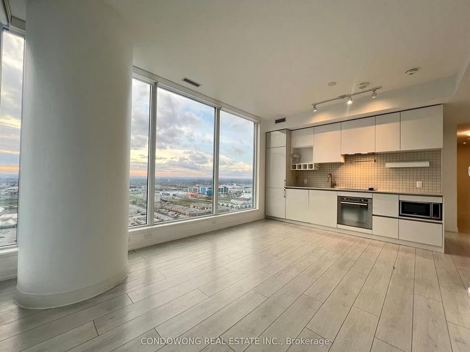 3 Beds 2 Baths Apartment