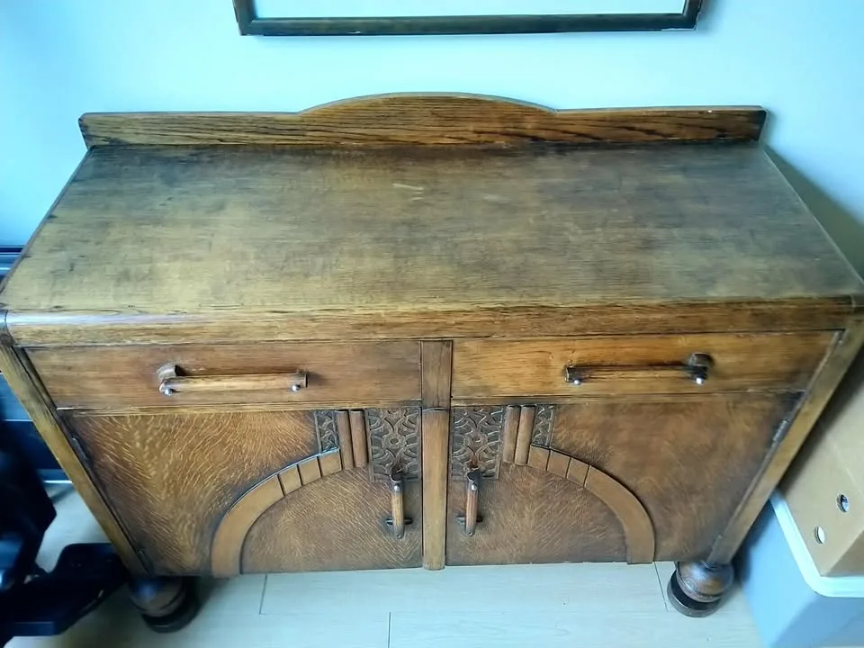 Antique Oak Cabinet image indicator(3)
