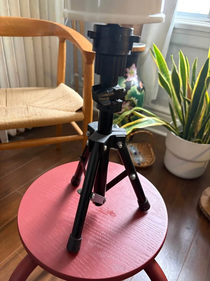 Wig Stand with Adjustable Tripod - photo 2