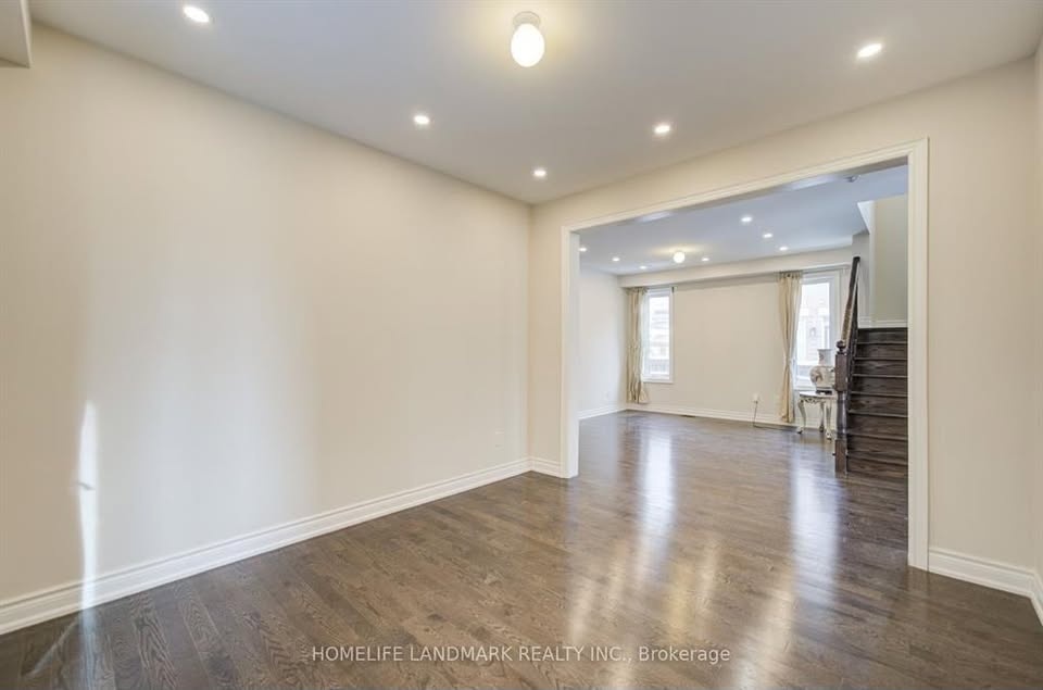 4 Beds 4 Baths House - photo 5