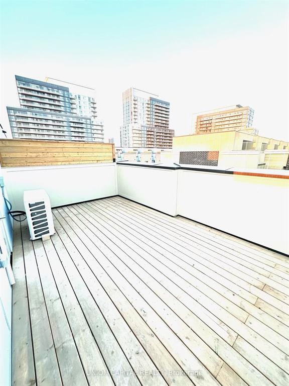 3 Beds 3 Baths Townhouse - photo 3