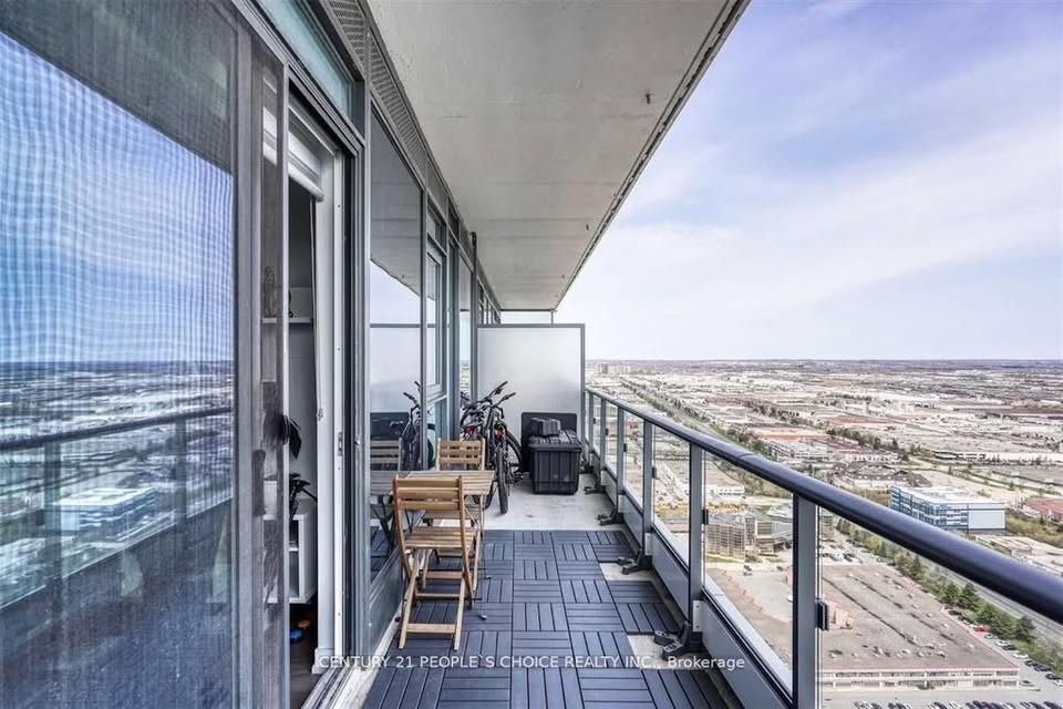 2 Beds 2 Baths Apartment - photo 3