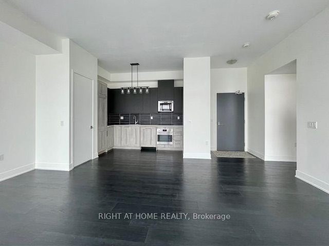 2 Beds 2 Baths Apartment - photo 2