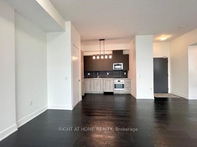 2 Beds 2 Baths Apartment - photo 3