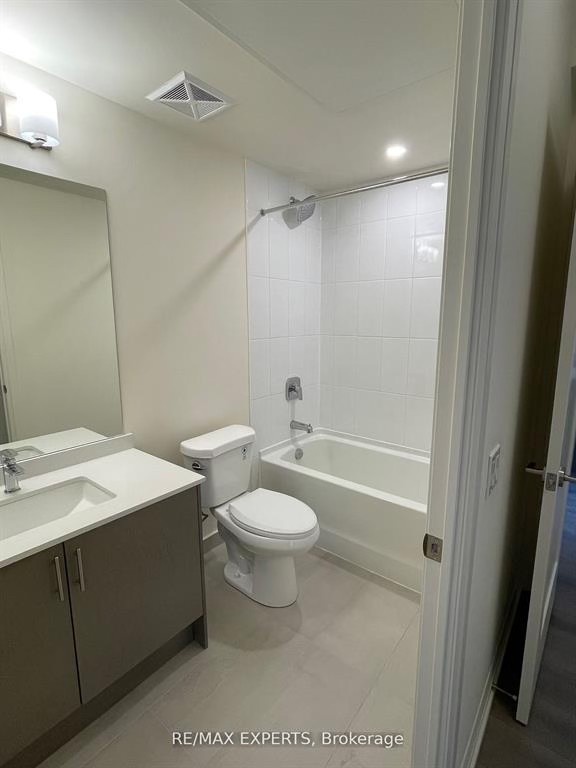 2 Beds 3 Baths Apartment - photo 3