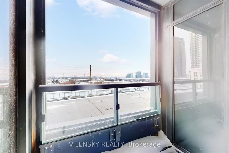 1 Bed 1 Bath Apartment - photo 5